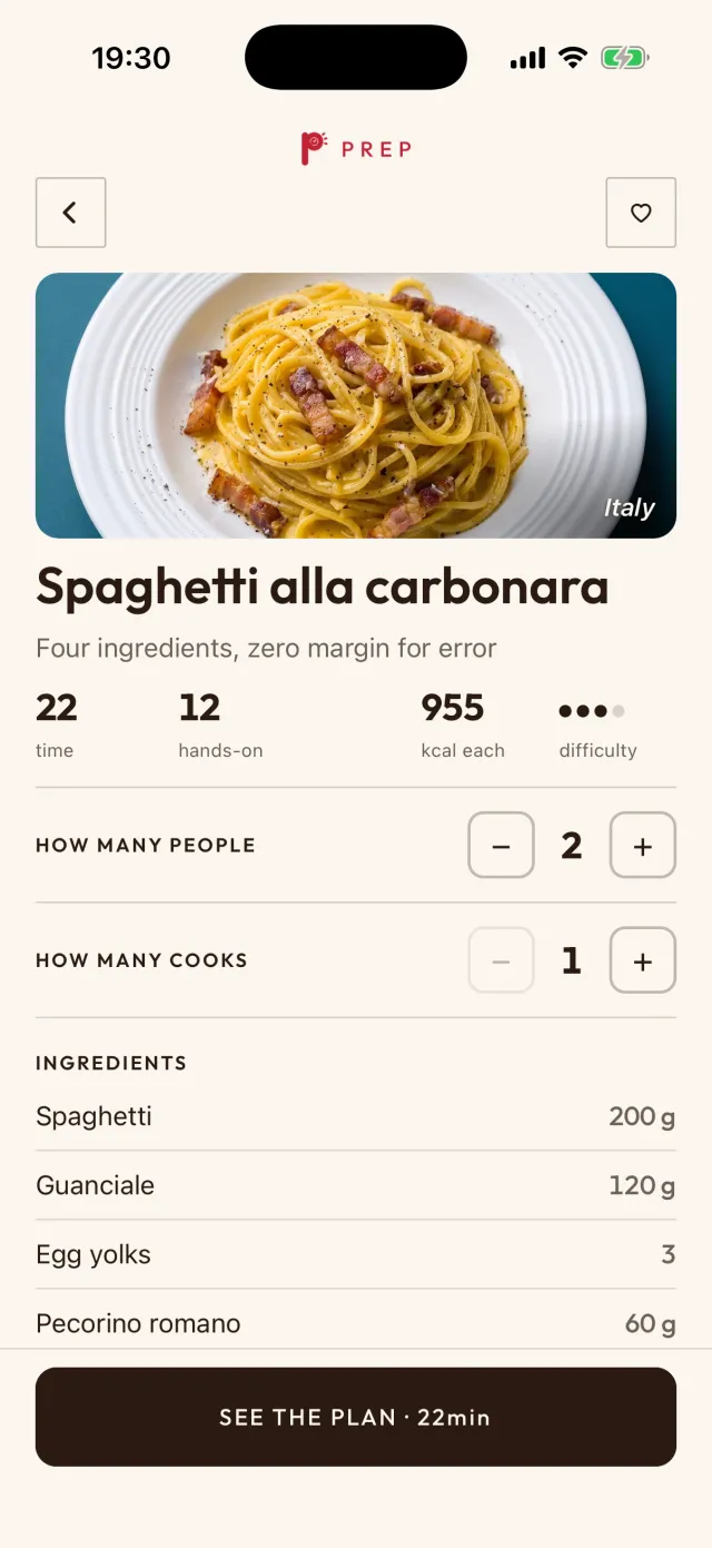 The spaghetti alla carbonara recipe card in the app: 22 minutes in all, 12 hands-on, 955 kcal each, difficulty 3; for 2 people, 1 cook; spaghetti 200 g, guanciale 120 g, 3 egg yolks, pecorino romano 60 g; at the bottom, ‘See the plan · 22min’.